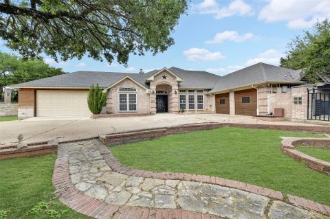 4508 Chavez Court, Granbury, TX 76048 — photo 2