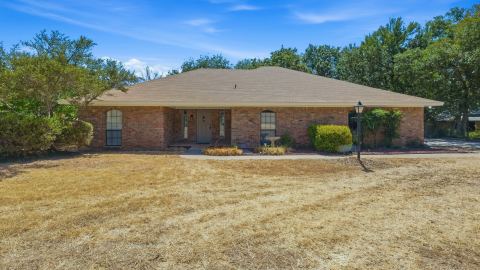 1209 Spanish Moss Drive, Granbury, TX 76048 — photo 2