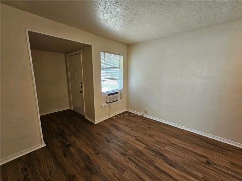 6540 Hollis Avenue, Dallas, TX 75227 — photo 2