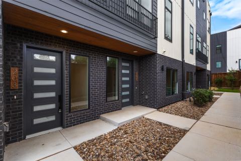 2203 Hondo Avenue 202, Dallas, TX 75219 — photo 2