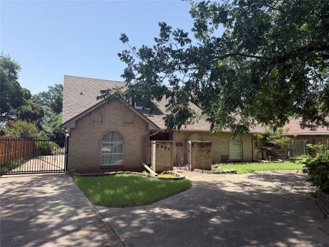 2904 Bridal Wreath Lane, Dallas, TX 75233 — photo 2