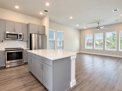 760 W Bedford Euless Road 128, Hurst, TX 76053 — photo 3