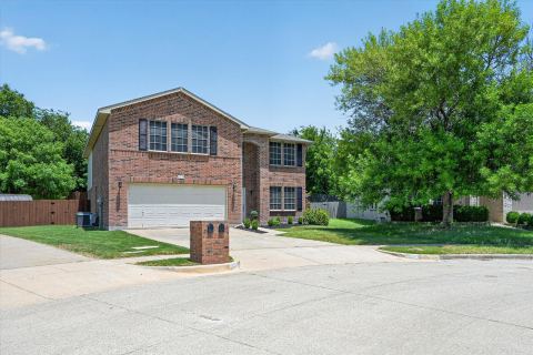 16520 Red River Lane, Fort Worth, TX 76247 — photo 2