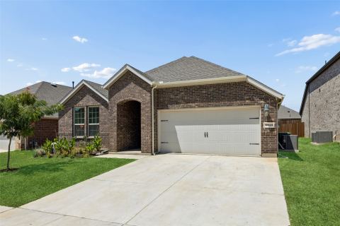 9813 Cherrywood Way, Aubrey, TX 76227 — photo 2
