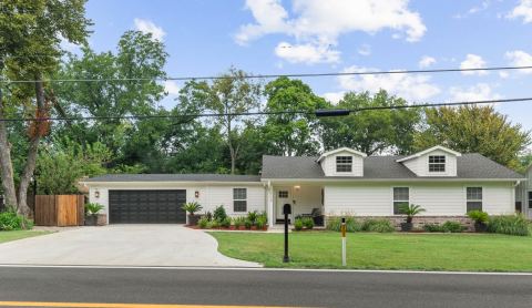 408 E Liberty Street, Pilot Point