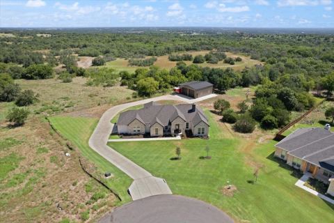 1028 Gatlin Circle, Springtown, TX 76082 — photo 2