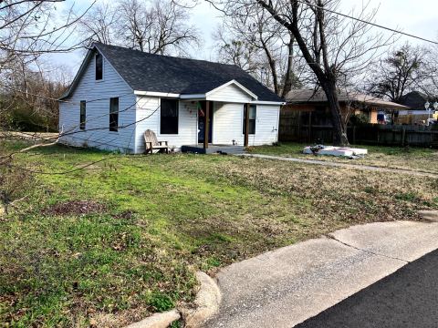 614 Beckworth Street, Sulphur Springs, TX 75482 — photo 2