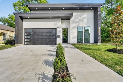 1621 Bannock Avenue, Dallas