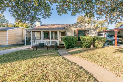 3729 Chenault Street, Fort Worth