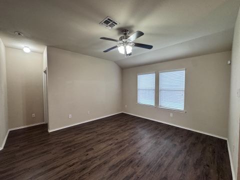 2105 Meadow Park Drive, Princeton, TX 75407 — photo 3