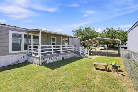 128 Valerie Lane, Sherman, TX 75092 — photo 2