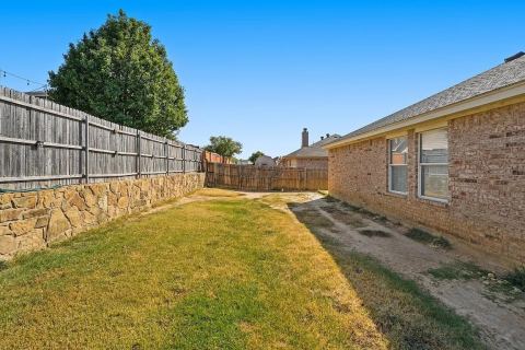 908 Crowder Drive, Crowley, TX 76036 — photo 2