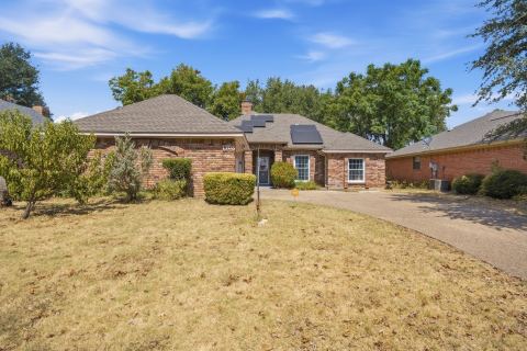 1708 Willow Vale Drive, Fort Worth, TX 76134 — photo 2