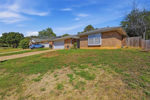 5917 Pleasant Hill Drive, Arlington, TX 76016 — photo 3
