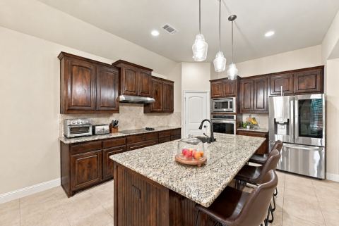 438 Salt Cedar Drive, Midlothian, TX 76065 — photo 2