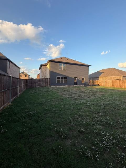553 Hickory ridge Drive, Van Alstyne, TX 75495 — photo 2