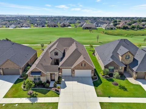 10601 Drinkwater Drive, Denton, TX 76207 — photo 3