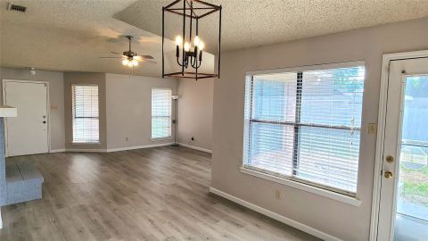 520 Kirkland Drive, Coppell, TX 75019 — photo 2