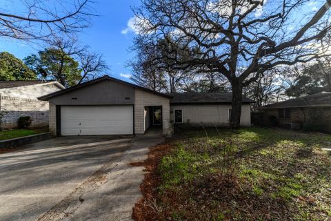 2108 Warwick Drive, Arlington, TX 76015 — photo 3