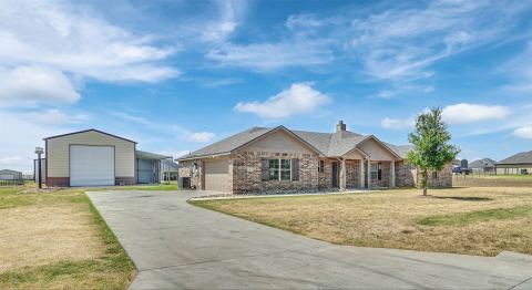 6335 Brookcrest, Godley, TX 76044 — photo 2