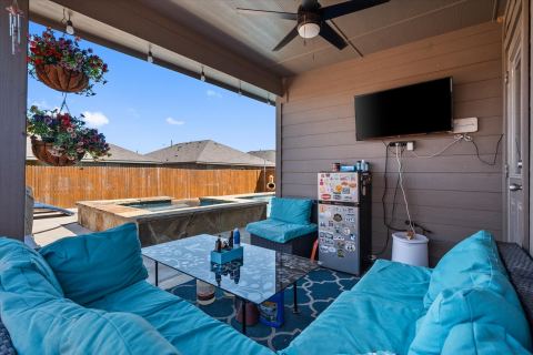 10321 Fort Belknap Trail, Crowley, TX 76036 — photo 2