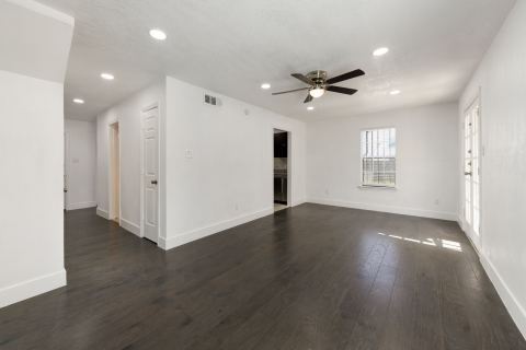 4624 San Jacinto Street D, Dallas, TX 75204 — photo 2