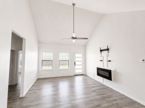 703 Perry Avenue, Waxahachie, TX 75165 — photo 3