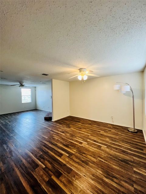 6209 Thoroughbred Trail, Denton, TX 76210 — photo 3