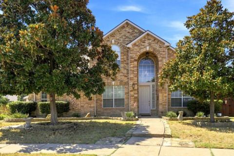 1915 Ledgemont Court, Allen