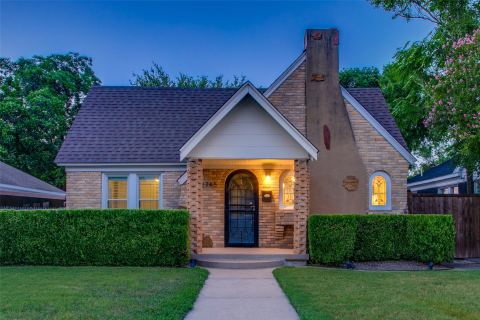 2745 Ivandell Avenue, Dallas, TX 75211 — photo 2