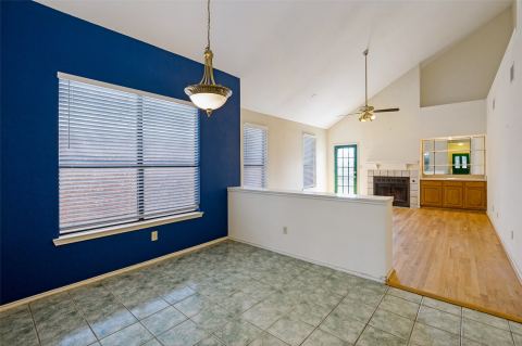 4315 Harvest Hill Road, Carrollton, TX 75010 — photo 2