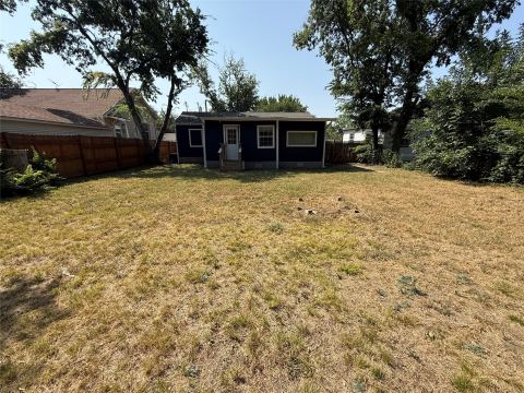 1033 S Hub Street, Sherman, TX 75090 — photo 3