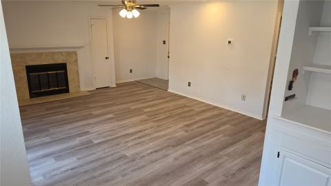 2733 Silver Creek Drive 104, Arlington, TX 76006 — photo 2