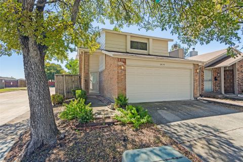 2820 Southern Cross Drive, Garland