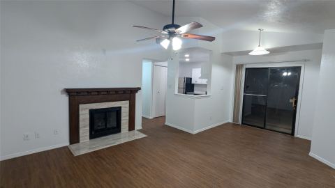 415 Liberty Place, Grand Prairie, TX 75052 — photo 2