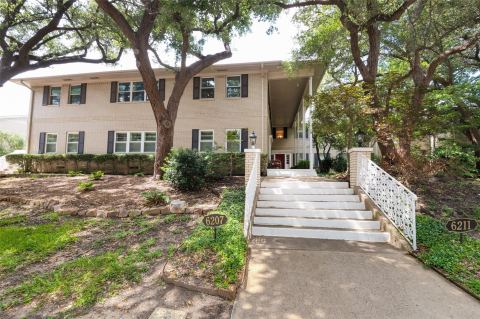 6211 Bandera Avenue D, Dallas, TX 75225 — photo 2
