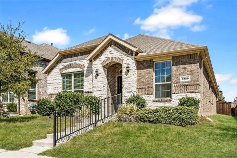 2329 Brightstone Drive, Little Elm, TX 76227 — photo 2