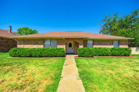 2517 Trenton Drive, Mesquite, TX 75150 — photo 2
