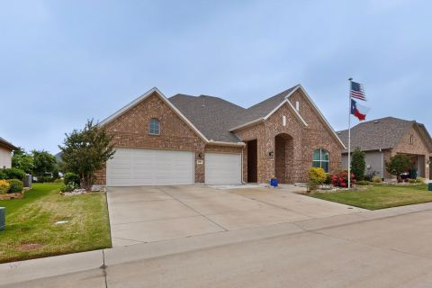 8008 American Way, Denton, TX 76207 — photo 3