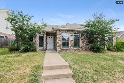 5218 Turtle Cove Road, Garland