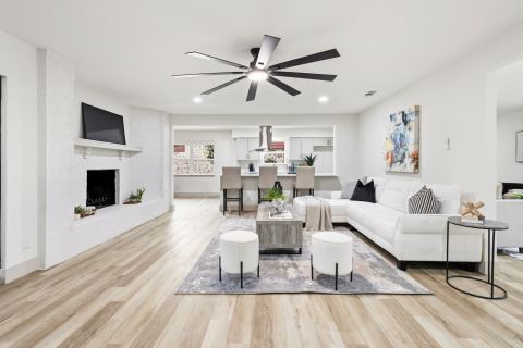 442 Hanover Lane, Irving