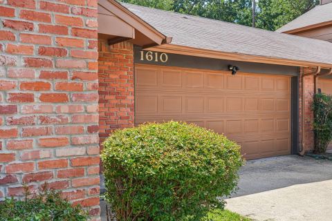 1610 Brentwood Drive, Irving, TX 75061 — photo 3