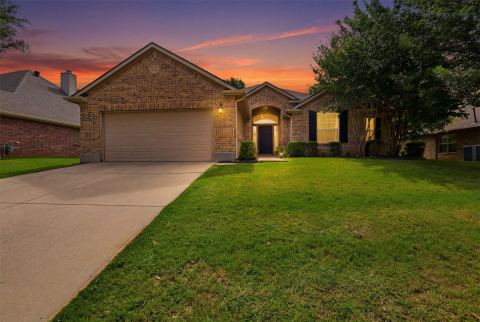 410 Charlie Way, Weatherford