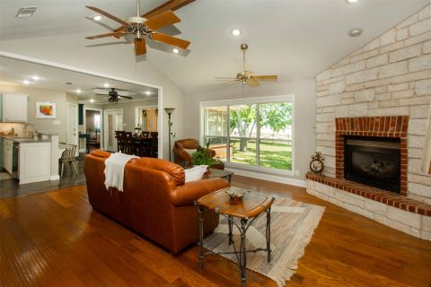 100 Durning Road, Van Alstyne, TX 75495 — photo 3