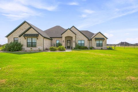 212 Buena Vista Drive, Godley, TX 76044 — photo 2