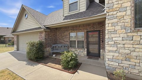 1306 Lauren Lane, Granbury, TX 76048 — photo 2