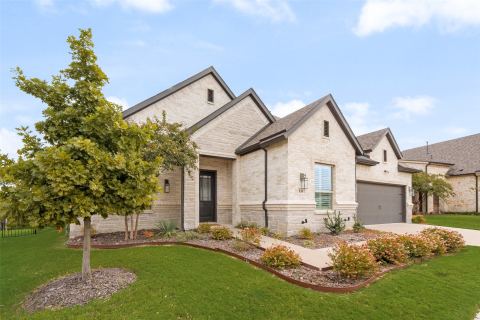 830 Rio Vista Lane, Rockwall