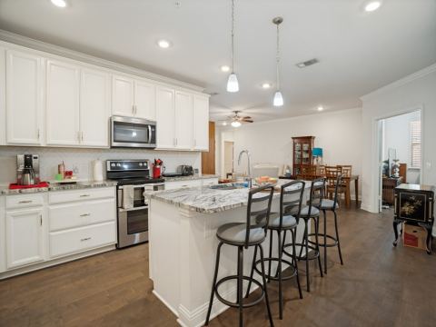 651 N Watters Road 8206, Allen