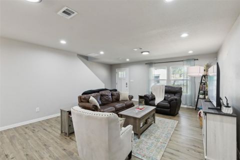 5816 Grayson Street Street, Fort Worth, TX 76119 — photo 3