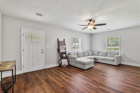 25 W Parnell Street, Denison, TX 75020 — photo 3